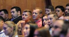 Foto de la galería: Camino al balotaje: Massa compartió agenda con el arco político misionero