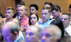 Foto de la galería: Camino al balotaje: Massa compartió agenda con el arco político misionero