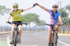 Foto de la galería: Con la previa del verano: costa, rio y deporte coparon el domingo en la ciudad