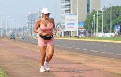 Foto de la galería: Con la previa del verano: costa, rio y deporte coparon el domingo en la ciudad