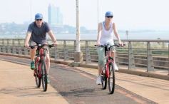 Foto de la galería: Con la previa del verano: costa, rio y deporte coparon el domingo en la ciudad