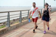 Foto de la galería: Con la previa del verano: costa, rio y deporte coparon el domingo en la ciudad