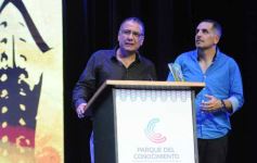 Foto de la galería: Premios Arandú 2023: la ciudad reconoció a exponentes de la cultura local