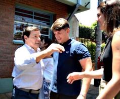 Foto de la galería: Balotaje 2023: con buen tiempo de por medio, el folclore electoral se vivió a pleno en la ciudad