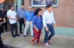 Foto de la galería: Balotaje 2023: con buen tiempo de por medio, el folclore electoral se vivió a pleno en la ciudad