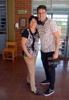 Foto de la galería: Balotaje 2023: con buen tiempo de por medio, el folclore electoral se vivió a pleno en la ciudad