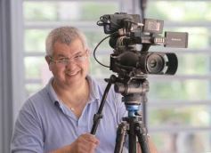 Foto de la galería: Balotaje 2023: con buen tiempo de por medio, el folclore electoral se vivió a pleno en la ciudad