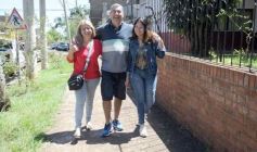 Foto de la galería: Balotaje 2023: con buen tiempo de por medio, el folclore electoral se vivió a pleno en la ciudad