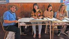 Foto de la galería: Balotaje 2023: con buen tiempo de por medio, el folclore electoral se vivió a pleno en la ciudad