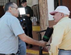 Foto de la galería: Balotaje 2023: con buen tiempo de por medio, el folclore electoral se vivió a pleno en la ciudad