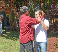 Foto de la galería: Balotaje 2023: con buen tiempo de por medio, el folclore electoral se vivió a pleno en la ciudad