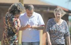 Foto de la galería: Balotaje 2023: con buen tiempo de por medio, el folclore electoral se vivió a pleno en la ciudad