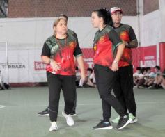 Foto de la galería: Con la roja y verde: la Madre compartió su 2da Intertribus en La Terraza