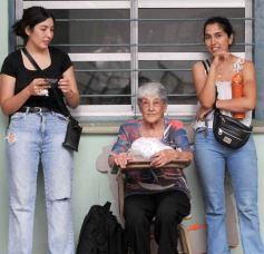 Foto de la galería: Abogados de la UNNE: flamantes profesionales del Derecho recibidos en la ciudad