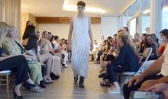 Foto de la galería: Desfile Cierre: moda y diseño misionero dieron cita en lo alto de la ciudad capital