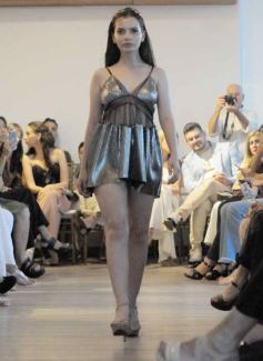 Foto de la galería: Desfile Cierre: moda y diseño misionero dieron cita en lo alto de la ciudad capital