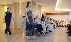 Foto de la galería: Desfile Cierre: moda y diseño misionero dieron cita en lo alto de la ciudad capital