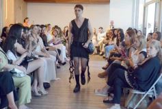 Foto de la galería: Desfile Cierre: moda y diseño misionero dieron cita en lo alto de la ciudad capital