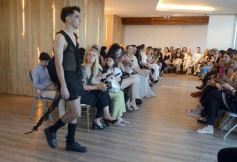 Foto de la galería: Desfile Cierre: moda y diseño misionero dieron cita en lo alto de la ciudad capital