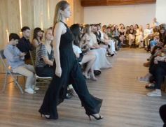 Foto de la galería: Desfile Cierre: moda y diseño misionero dieron cita en lo alto de la ciudad capital