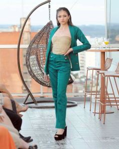 Foto de la galería: Desfile Cierre: moda y diseño misionero dieron cita en lo alto de la ciudad capital