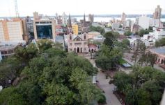 Foto de la galería: Desfile Cierre: moda y diseño misionero dieron cita en lo alto de la ciudad capital