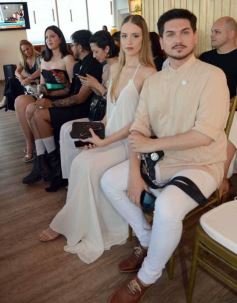 Foto de la galería: Desfile Cierre: moda y diseño misionero dieron cita en lo alto de la ciudad capital