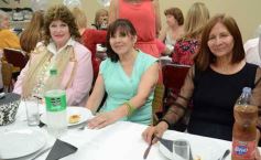 Foto de la galería: Promoción de Oro: ex compañeros de la Normal Mixta festejaron sus 50 años de egresados