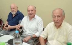 Foto de la galería: Promoción de Oro: ex compañeros de la Normal Mixta festejaron sus 50 años de egresados
