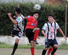 Foto de la galería: Regional Amateur: el Decano ganó y alcanzó la punta en su zona