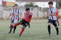 Foto de la galería: Regional Amateur: el Decano ganó y alcanzó la punta en su zona