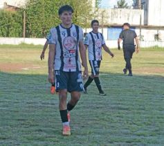 Foto de la galería: Regional Amateur: el Decano ganó y alcanzó la punta en su zona