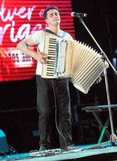 Foto de la galería: 54° Festival del Litoral: con el Chango Spasiuk y otros consagrados, la fiesta popular abrió la 1ra noche