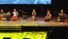 Foto de la galería: 54° Festival del Litoral: con el Chango Spasiuk y otros consagrados, la fiesta popular abrió la 1ra noche