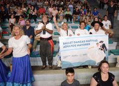 Foto de la galería: 54° Festival del Litoral: con el Chango Spasiuk y otros consagrados, la fiesta popular abrió la 1ra noche