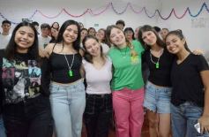 Sixto Fotografías. Sociedad. Educación - Entrega de silbatos: la Madre ya tiene a sus nuevas Directoras para la próxima Estudiantina