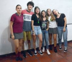 Foto de la galería: Entrega de silbatos: la Madre ya tiene a sus nuevas Directoras para la próxima Estudiantina