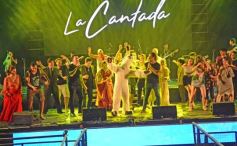 Foto de la galería: Festival del Litoral: postales que dejó la 2da noche con una grilla de lujo en el escenario