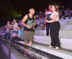 Foto de la galería: Festival del Litoral: postales que dejó la 2da noche con una grilla de lujo en el escenario