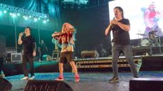 Foto de la galería: Festival del Litoral: postales que dejó la 2da noche con una grilla de lujo en el escenario