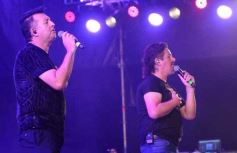 Foto de la galería: Festival del Litoral: postales que dejó la 2da noche con una grilla de lujo en el escenario