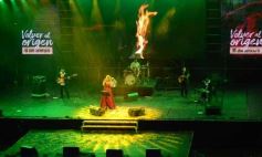 Foto de la galería: Festival del Litoral: postales que dejó la 2da noche con una grilla de lujo en el escenario