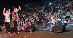 Foto de la galería: Festival del Litoral: postales que dejó la 2da noche con una grilla de lujo en el escenario