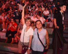 Foto de la galería: Festival del Litoral: postales que dejó la 2da noche con una grilla de lujo en el escenario