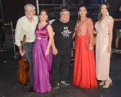 Foto de la galería: Festival del Litoral: postales que dejó la 2da noche con una grilla de lujo en el escenario