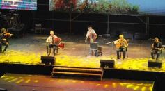 Foto de la galería: Festival del Litoral: postales que dejó la 2da noche con una grilla de lujo en el escenario