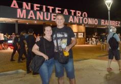 Foto de la galería: Festival del Litoral: postales que dejó la 2da noche con una grilla de lujo en el escenario