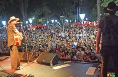 Sixto Fotografías. Sociedad. Recitales - Posadas Mágica: con himnos del rock nacional, Los Rancheros volvieron a convocar en la ciudad