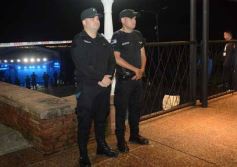 Foto de la galería: Festival del Litoral: se cumplió la cuarta noche con homenaje y despedida al eterno Ramón Ayala