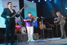 Foto de la galería: Festival del Litoral: se cumplió la cuarta noche con homenaje y despedida al eterno Ramón Ayala